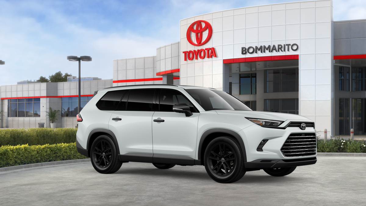 2026 Toyota Grand Highlander Hybrid Nightshade