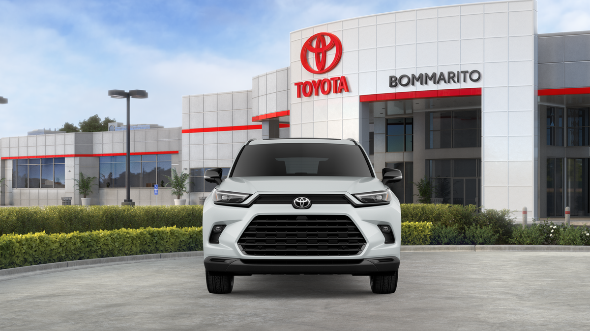 2026 Toyota Grand Highlander Hybrid Nightshade