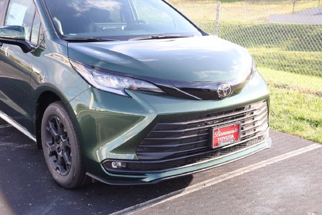 2026 Toyota Sienna Woodland Edition