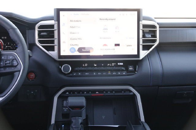 2026 Toyota Tundra i-FORCE MAX Tundra Platinum