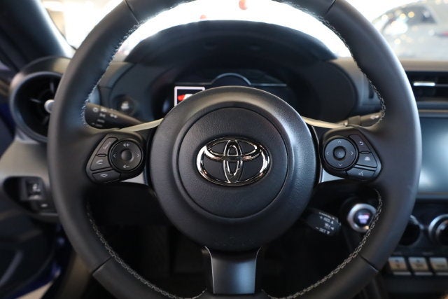 2026 Toyota GR86 Premium MT