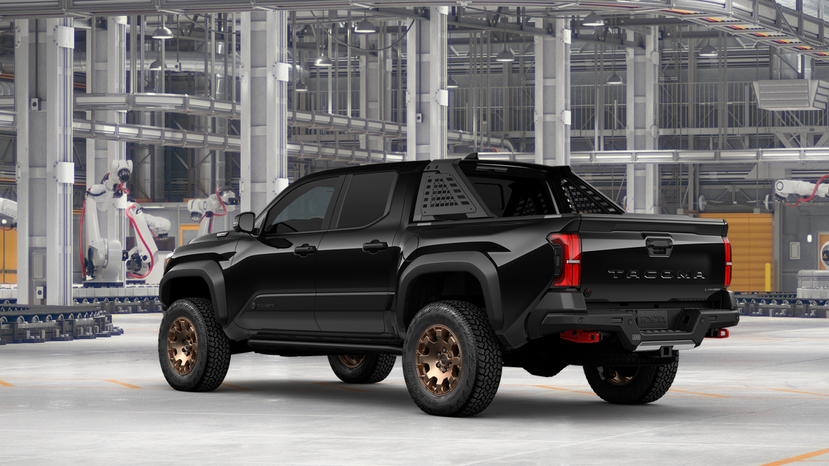 2026 Toyota Tacoma i-FORCE MAX Trailhunter