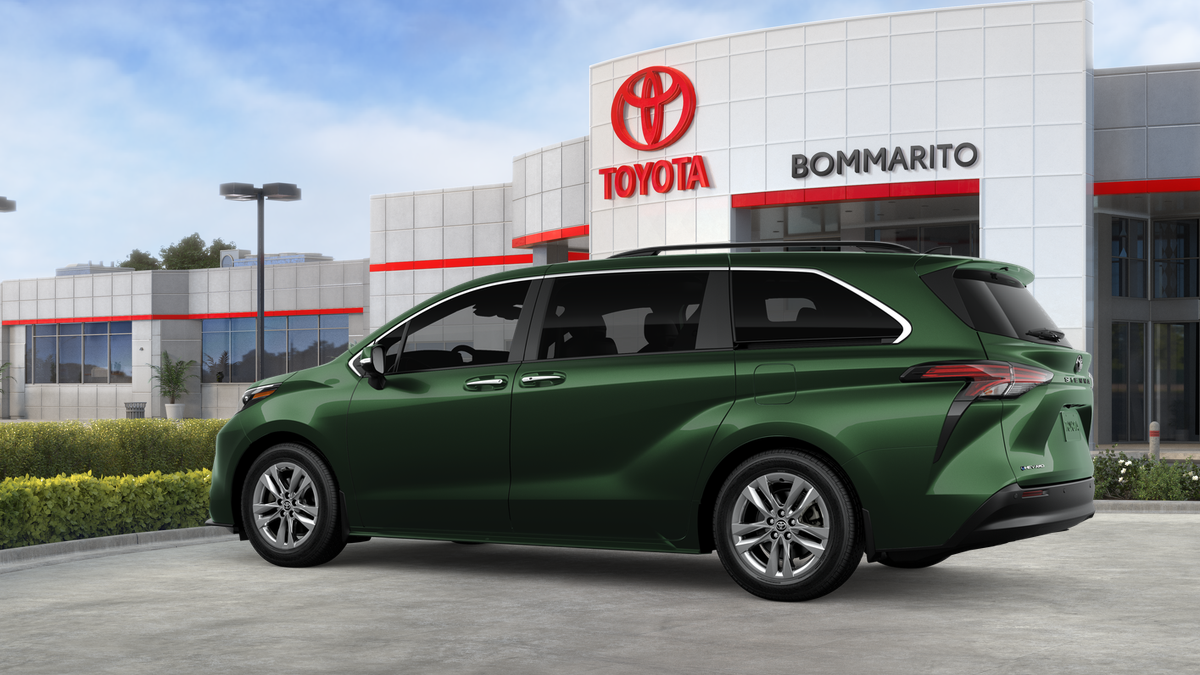 2026 Toyota Sienna XLE