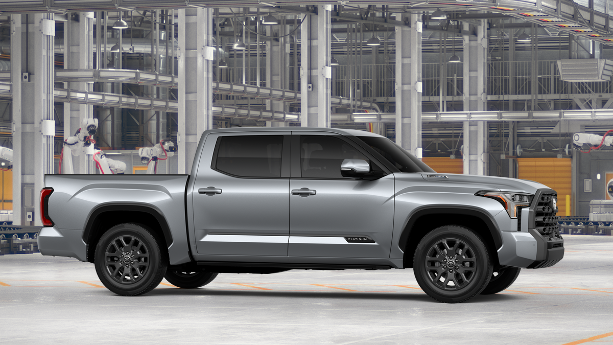 2026 Toyota Tundra i-FORCE MAX Platinum i-FORCE MAX