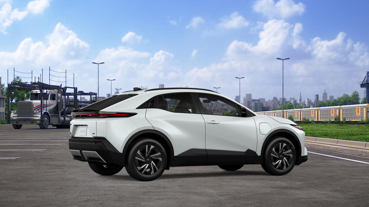 2026 Toyota C-HR SE