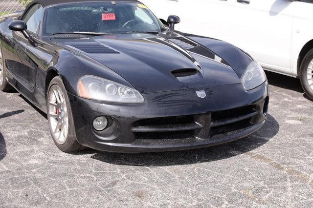2005 Dodge Viper SRT10