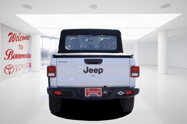 2024 Jeep Gladiator Sport