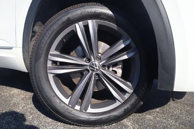 2022 Volkswagen Atlas 3.6L V6 SEL R-Line