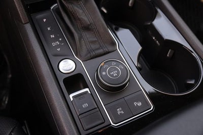 2018 Volkswagen Atlas 3.6L V6 SEL Premium