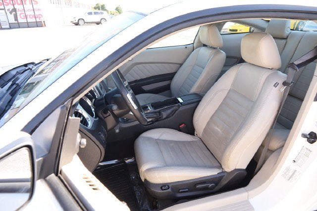 2011 Ford Mustang GT Premium
