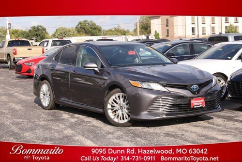 2019 Toyota Camry Hybrid XLE