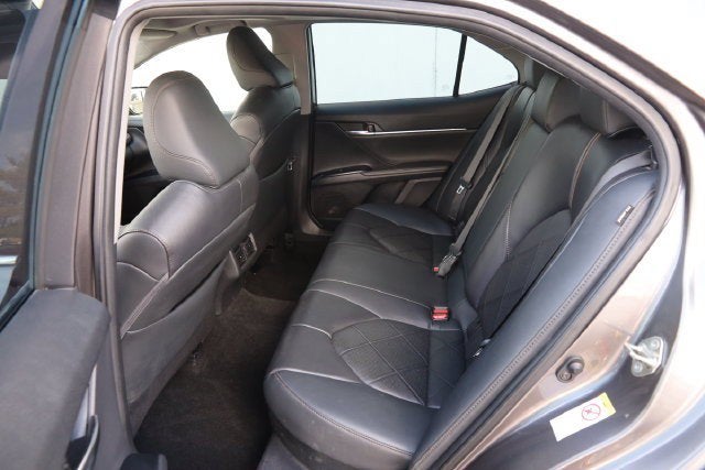 2019 Toyota Camry Hybrid XLE