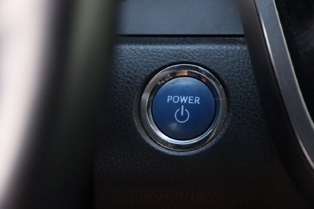 2019 Toyota Camry Hybrid XLE