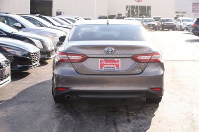 2019 Toyota Camry Hybrid XLE