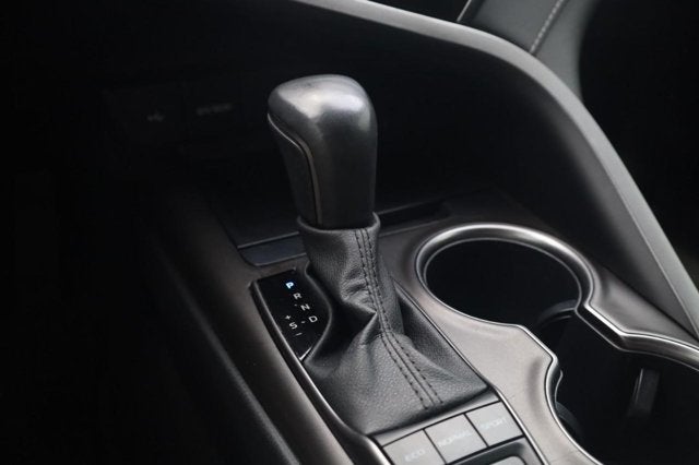 2023 Toyota Camry Hybrid SE CVT (Natl)