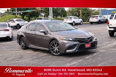 2023 Toyota Camry SE
