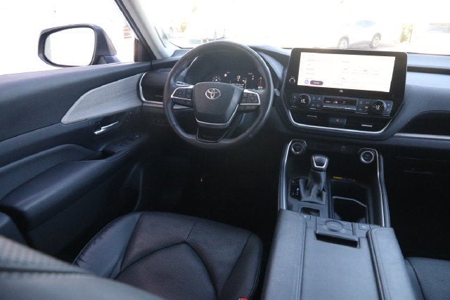2025 Toyota Grand Highlander Hybrid Limited