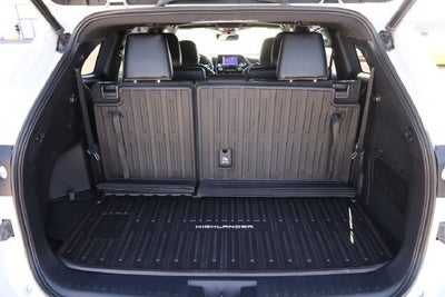 2023 Toyota Highlander XSE