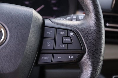 2024 Toyota Sienna LE