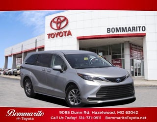 2024 Toyota Sienna LE