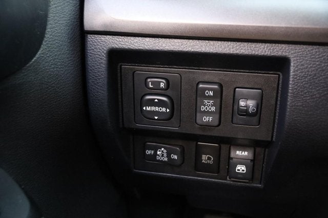 2019 Toyota Tundra 2WD SR5