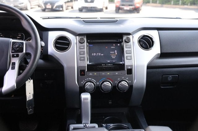 2019 Toyota Tundra 2WD SR5
