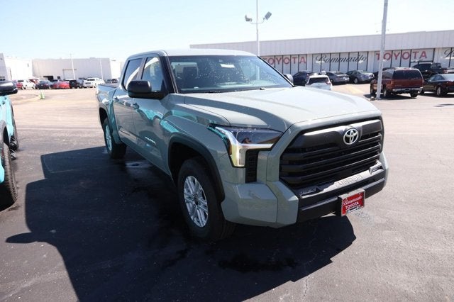 2026 Toyota Tundra 4WD SR5