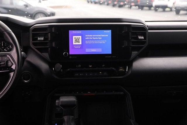 2024 Toyota Tundra 4WD SR5