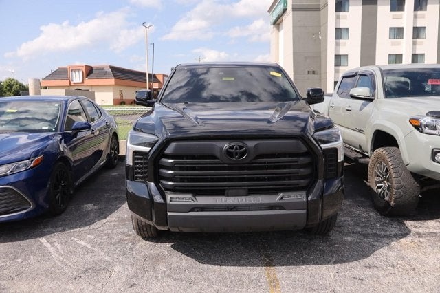 2024 Toyota Tundra 4WD SR5