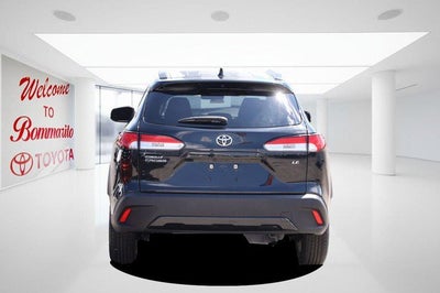 2025 Toyota Corolla Cross LE