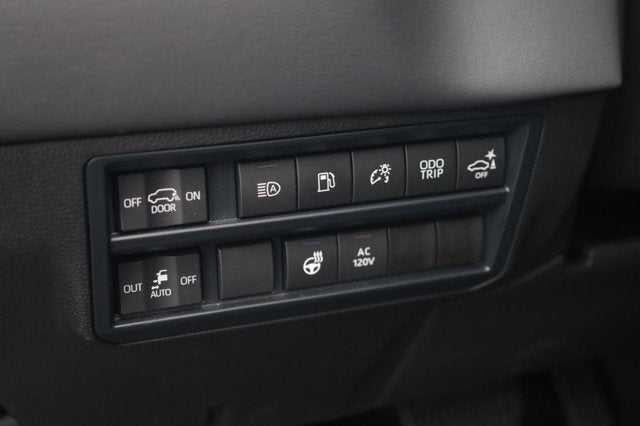 2025 Toyota Sequoia Platinum