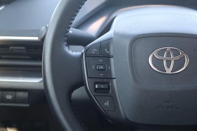 2025 Toyota Prius LE