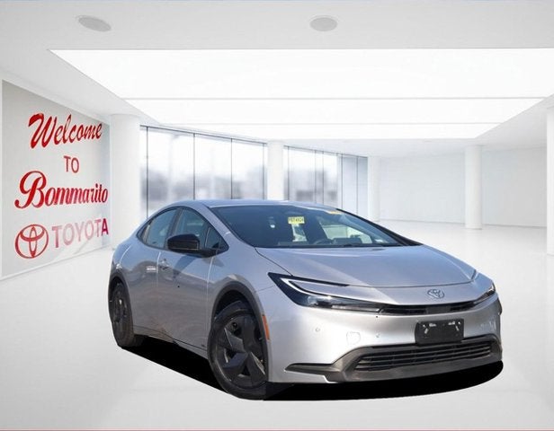 2025 Toyota Prius LE