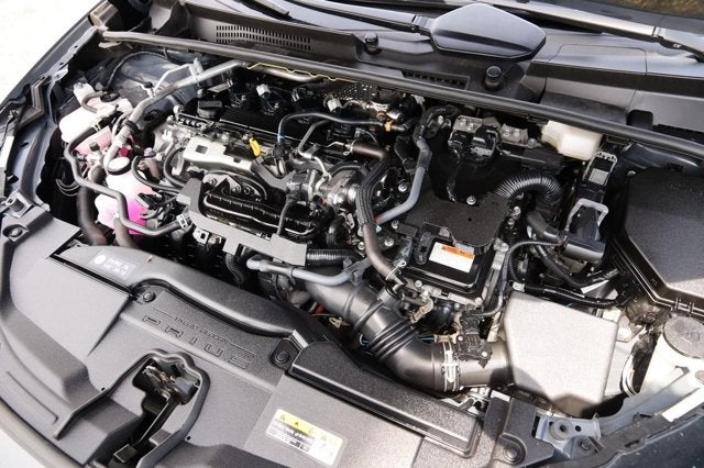 2025 Toyota Prius LE