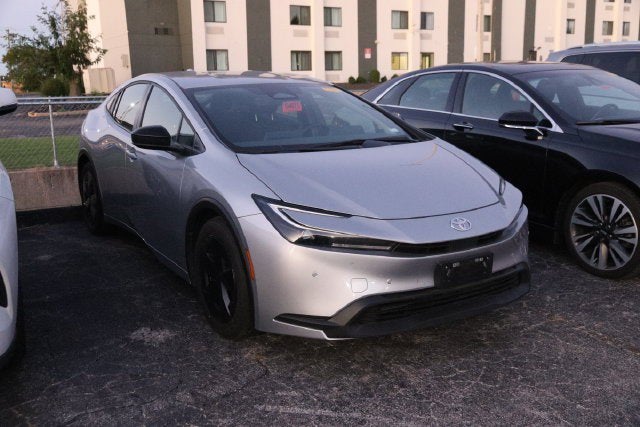2025 Toyota Prius LE