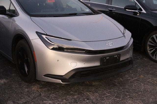 2025 Toyota Prius LE