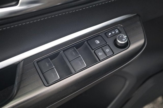 2022 Toyota Venza XLE