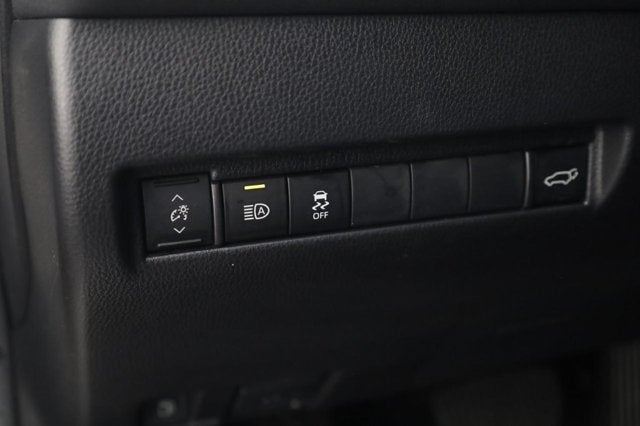 2022 Toyota Venza XLE