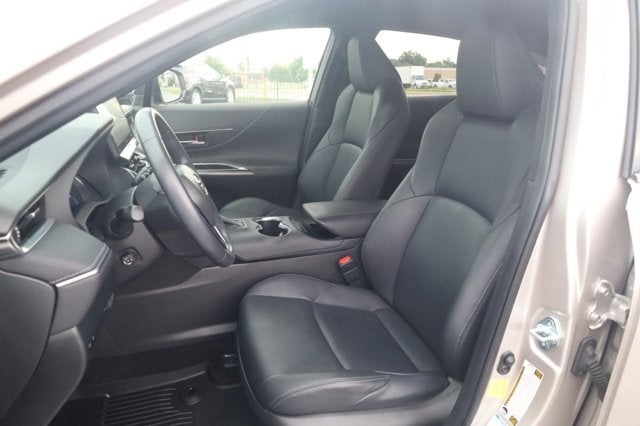 2022 Toyota Venza XLE