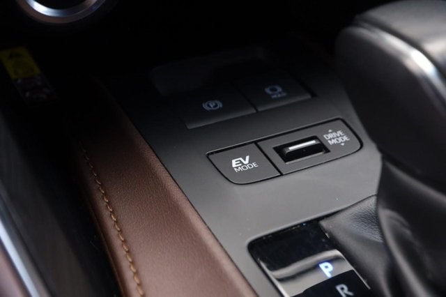 2023 Toyota Venza XLE