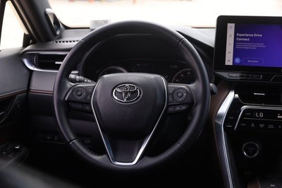 2023 Toyota Venza XLE