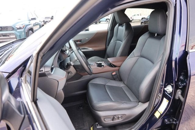 2023 Toyota Venza XLE