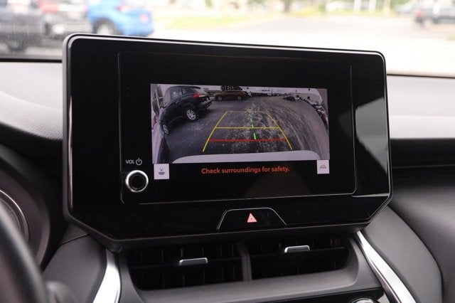 2023 Toyota Venza LE