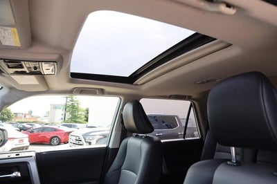 2022 Toyota 4Runner SR5 Premium