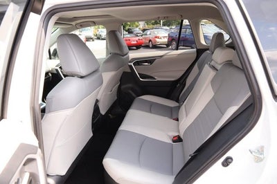 2025 Toyota RAV4 Hybrid XLE Premium