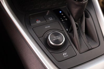 2025 Toyota RAV4 Hybrid XLE Premium