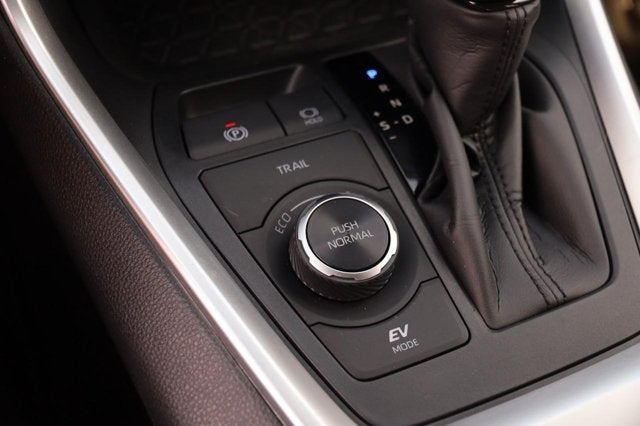 2025 Toyota RAV4 Hybrid XLE Premium