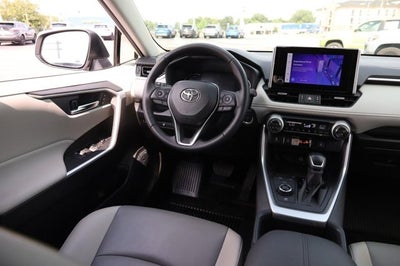 2025 Toyota RAV4 Hybrid XLE Premium