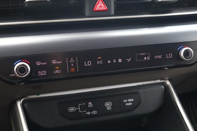 2025 Kia Carnival LXS