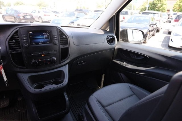 2023 Mercedes-Benz Metris Passenger Van Standard Roof 126" Wheelbase